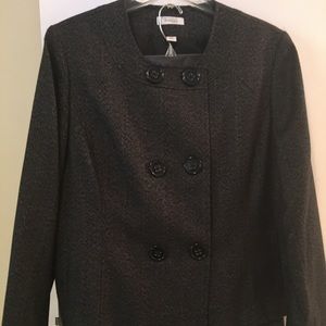 Ladies grey suit, 18W